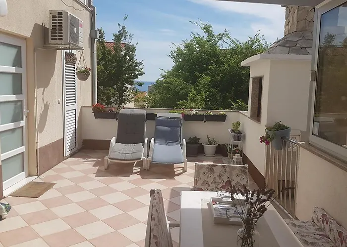 Apartment Mirjana